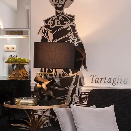 فندق مبيت وإفطار Teatro Boutique & 3*