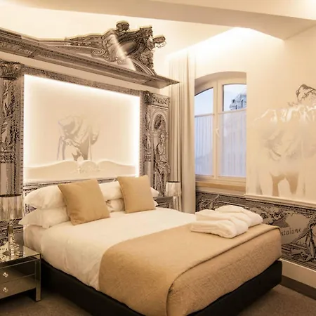 Couette-café Teatro Boutique Rooms&suites