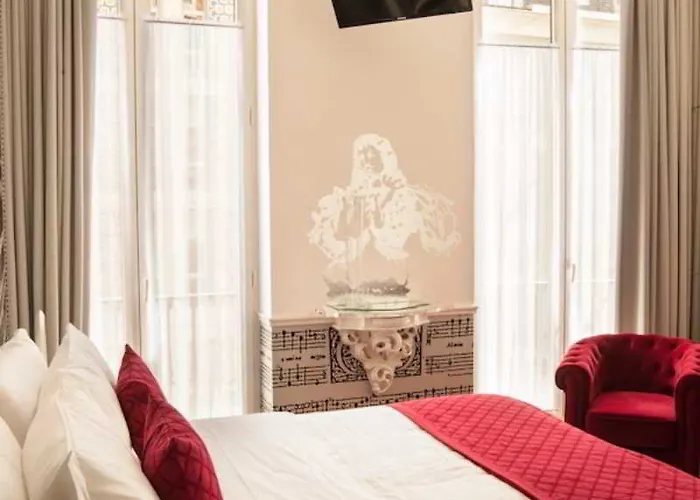 فندق مبيت وإفطار Teatro Boutique &