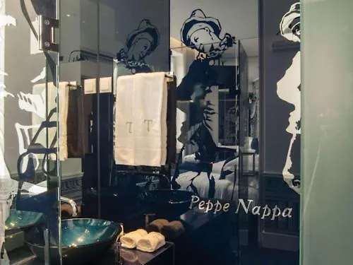 Teatro Boutique & 3*