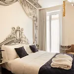 Teatro Boutique Rooms&suites Couette-café Lisboa