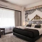 Teatro Boutique & 3*