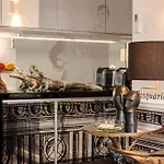 Teatro Boutique & 3*