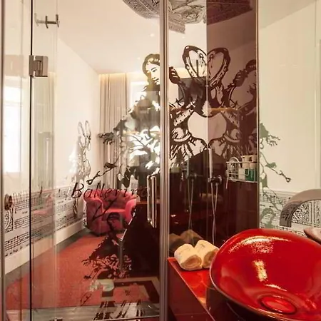 Teatro Boutique & Lissabon
